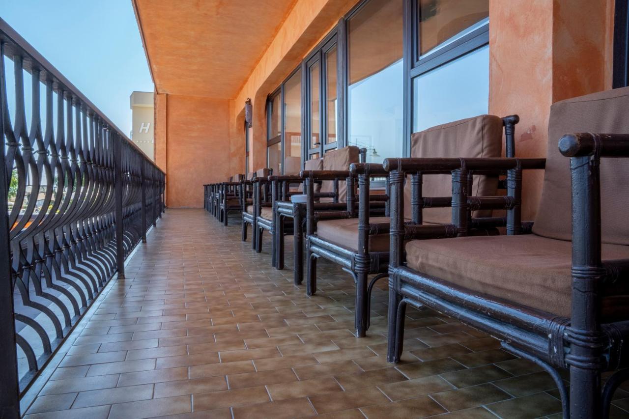 Hotel Giorgetti Orange เบลลาเรีย-อีเจอา มารีนา ภายนอก รูปภาพ