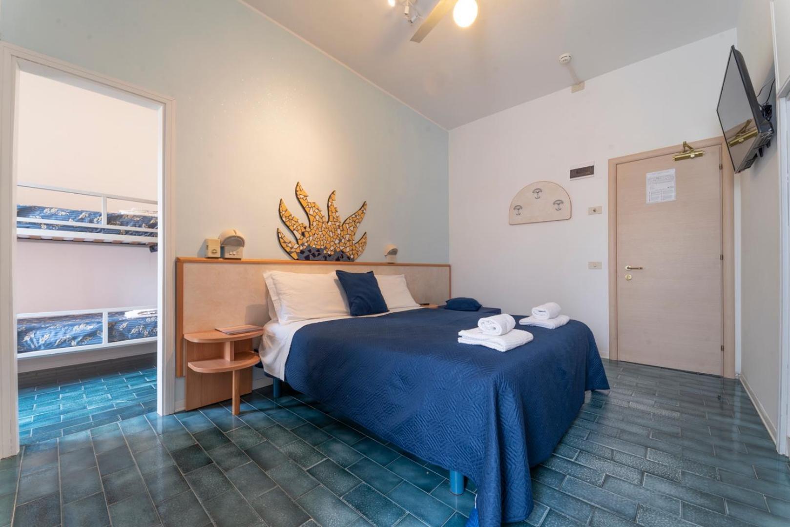 Hotel Giorgetti Orange เบลลาเรีย-อีเจอา มารีนา ภายนอก รูปภาพ